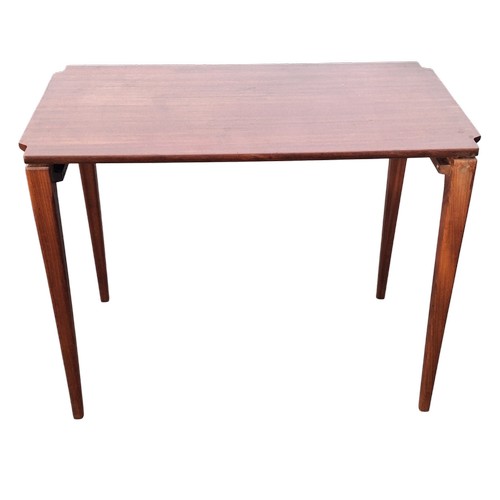 354 - A MID CENTURY DANISH SIDE TABLE