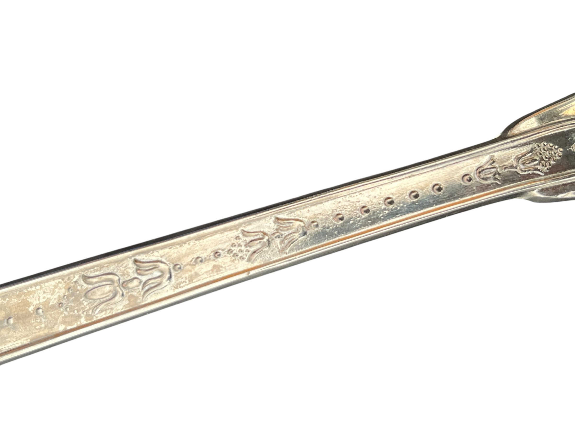 A FANTASTIC 800 GRADE SILVER SERVING LADEL 185G 12G