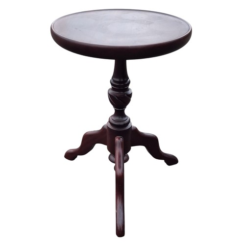 92 - A MAHOGANY TRIPOD LAMP TABLE