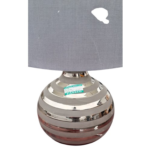 96 - A LUSTRE DESIGNER TABLE LAMP
