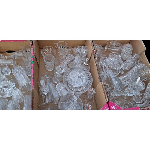 91 - A LARGE LOT OF VARIOUS CRYSTAL