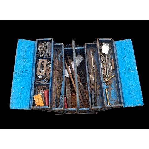 105 - METAL TOOL BOX AND CONTENTS