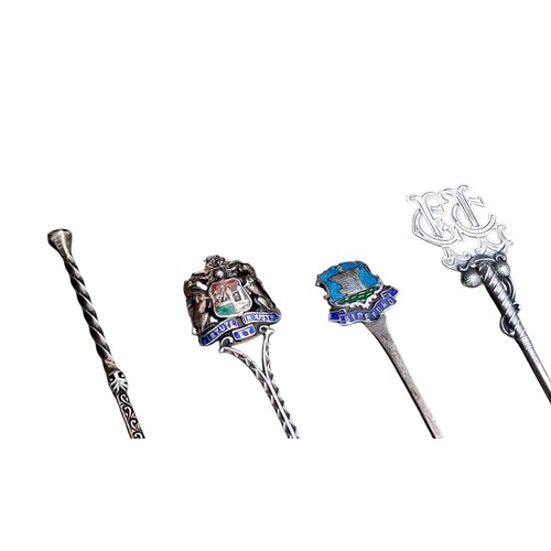 301 - 4 ORNATE SILVER SPOONS 54.6grm