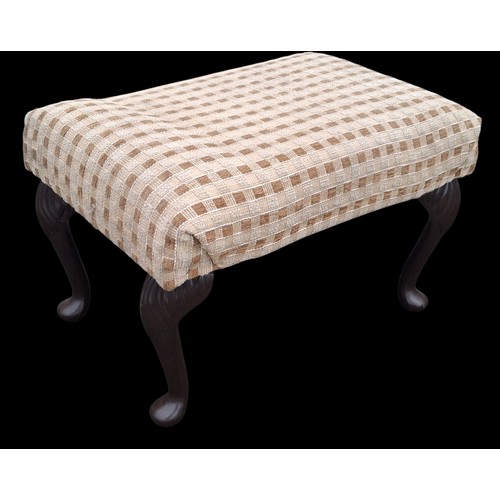 307 - A SMALL FOOTSTOOL
