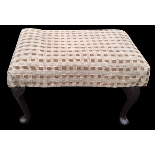 307 - A SMALL FOOTSTOOL