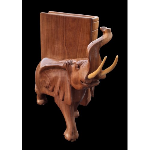 311 - A PAIR OF WOODEN ELEPHANT BOOKENDS (1 TUSK MISSING)