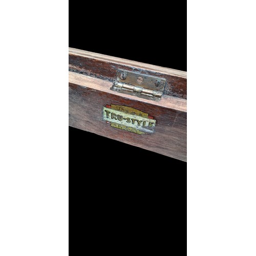 329 - A LIGHT OAK TRUNK