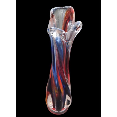 352 - A RED AND BLUE VASE