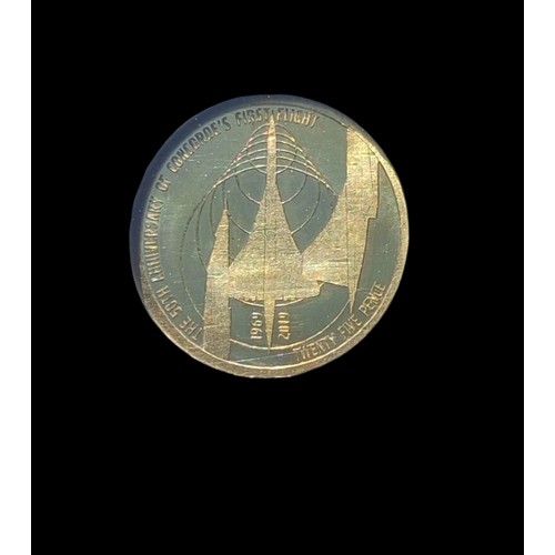 663 - A LIMITED EDITION 9CT GOLD COIN 50TH ANNIVERSARY OF CONCORDE WITH PAPERS AND SLEEVE