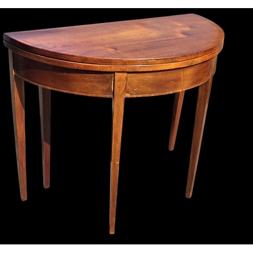 A FANTASTIC QUALITY GEORGIAN TURN OVERLEAF TABLE