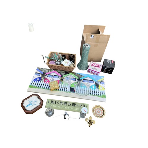 114 - A VERY GOOD MIXED JOB LOT TO INCLUDE NEXT TABLEWARE, PICTURES, GLASS WARE, A LARGE ORNATE METAL CAND... 