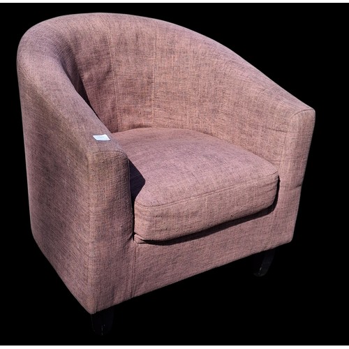 118 - A FABRIC TUB CHAIR