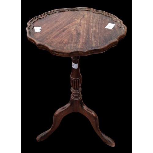 A MAHOGANY WINE TABLE