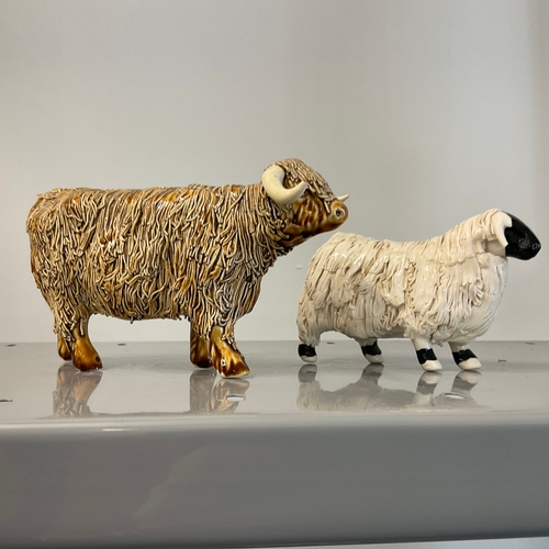 62 - Mid Century Highland Ornamental Cow & Ram
as found

Size: 
Cow: 10cm tall
Ram: 7cm tall