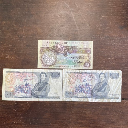 250 - Bank of England £5 Note x 2 & The States of Guernsey £5 Note x 1