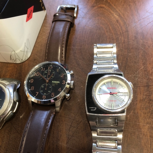 284 - Collection of Watches to include Fossil Diesel & Casio A/F and unchecked