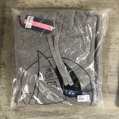 292 - Jack Wills Guernsey Hoodie & T-shirt
(Hoodie still in packaging & unchecked)

Size:
Hoodie 8
T-shirt... 