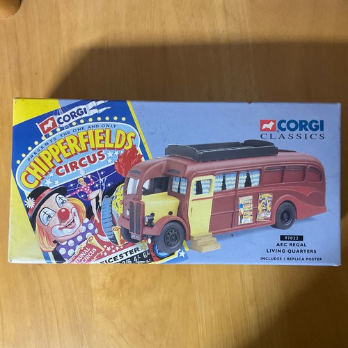 172 - Corgi Classics: Chipperfields Circus 97022 AEC Regal Living Quarters in Original Box