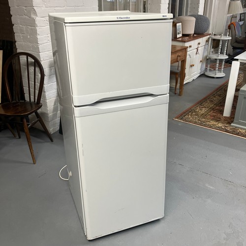 305 - Electrolux Fridge Freezer. Untested but seems in fine working order.

Size:
49 cm wide x 55cm deep x... 