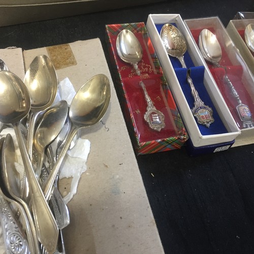 188 - A Selection of Mixed Cutlery