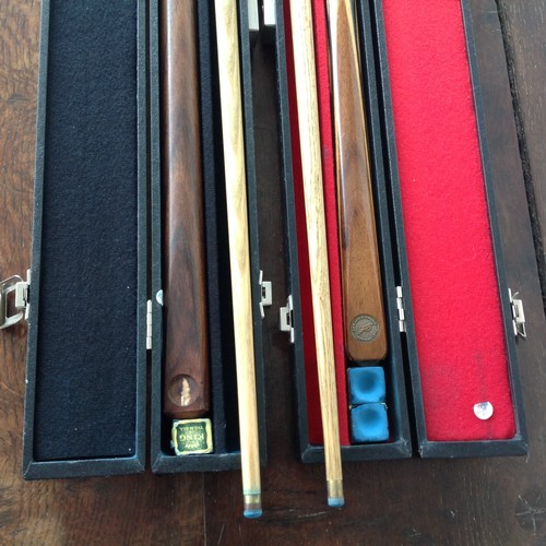 4 - Two Snooker Cues in Cases - Riley & Unknown
One is branded Riley England - Stephen Hendry. The other... 