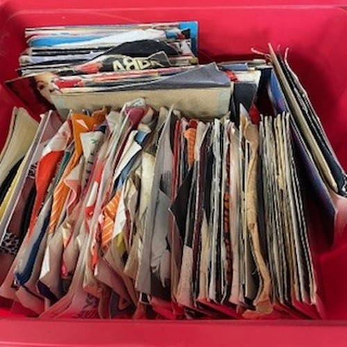 336 - Large Collection of Assorted Singles - unchecked