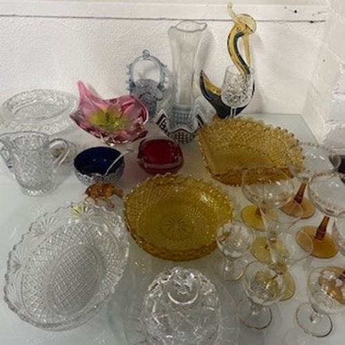 343 - Collection of Glassware