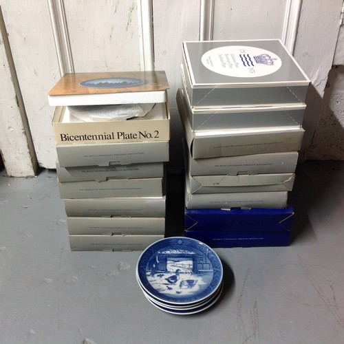 112 - A Selection of 18 Royal Copenhagen Year Plates. 1969 (unboxed) x1, 1970 (unboxed) x1, 
1971 -1976 x ... 