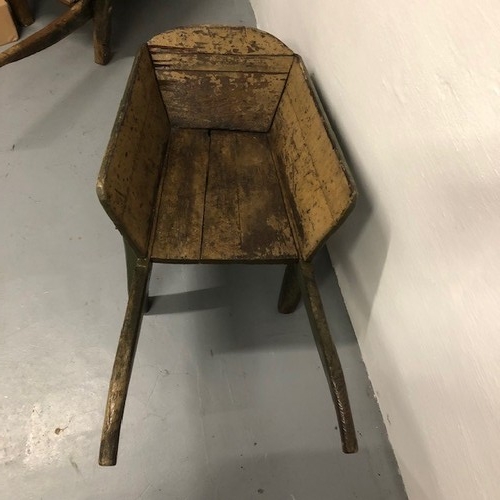 5 - Antique Guernsey Wheelbarrow
Full Restored.

Size: 155cm Long, 64cm Wide, 63cm Tall.