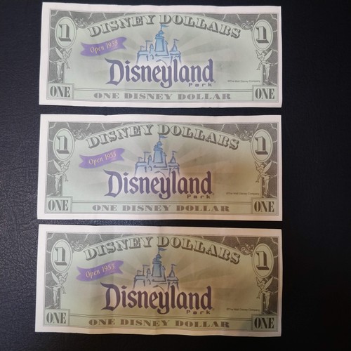 7 - Disney Dollars - 3 x 1 Notes - Series 2001
These look to be in circulated condition.
Sorcerer Mickey... 