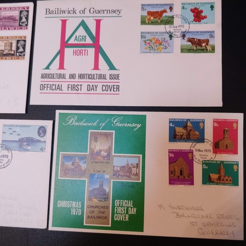 11 - Philately. Bailiwick of Guernsey. First Day Covers 1970-1982

Philately Interest - Official Guernsey... 