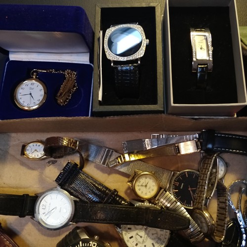 30 - Selection of Watches / Pocket Watches & Spares

Rummage box of various wrist watches, pocket watches... 