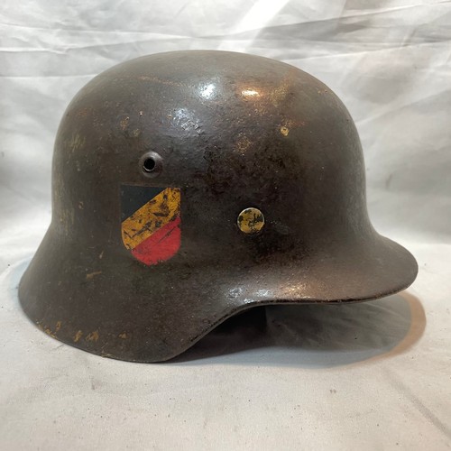 16 - World War II German Army M-40 Steel Helmet
Double Decal
Appears to be untouched
Size 54