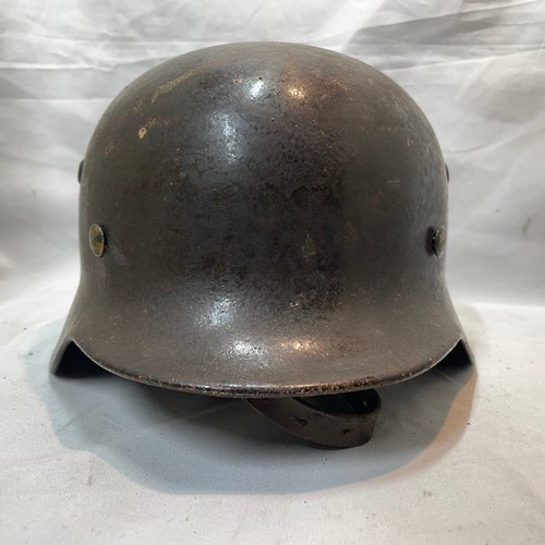 16 - World War II German Army M-40 Steel Helmet
Double Decal
Appears to be untouched
Size 54