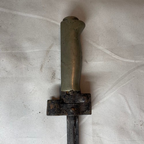 28 - Believed to be a World War I French M1886 Lebel Bayonet.
The French called this style an épée bayone... 