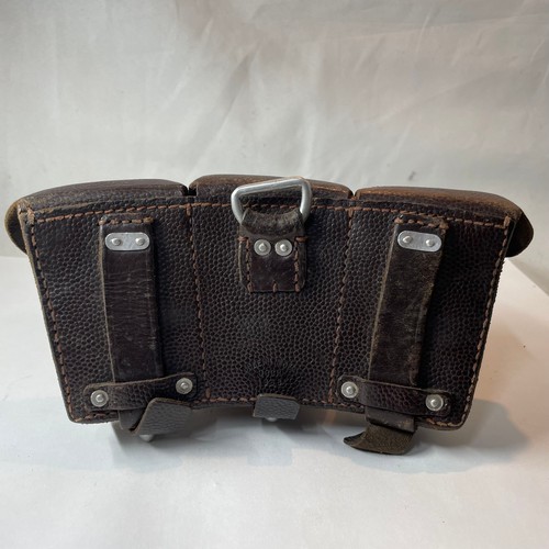 49 - World War II German K98 Ammo Pouch
Brown Leather 1938