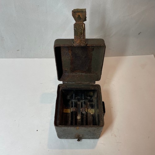 54 - World War II German MG Optical Sight Battery Box