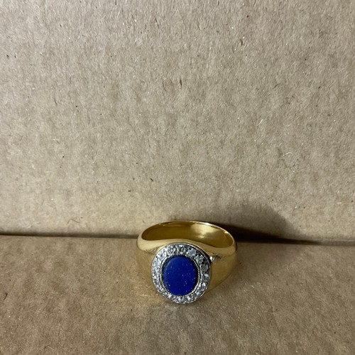 22 - Lapis Lazuli and Diamond 18ct Gold Ring (Circ 1980's).

Hallmarked '750' 'O' '25' plus an indistingu... 