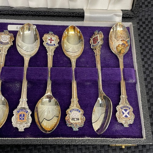 38 - Silver Plated Parishes of Guernsey Spoon Set.

In original box.