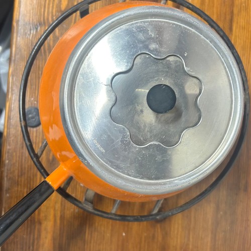 15 - Vintage Orange Pan Fondue Set - Mod. Dep. Made in Switzerland
As Seen.