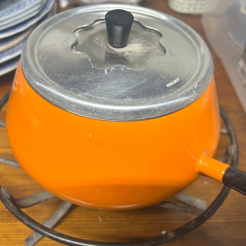 15 - Vintage Orange Pan Fondue Set - Mod. Dep. Made in Switzerland
As Seen.