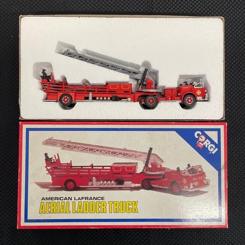 55 - Corgi American Lafrance Aerial Ladder Truck C1143/2 97320 Diecast Model.

Good Condition and boxed.