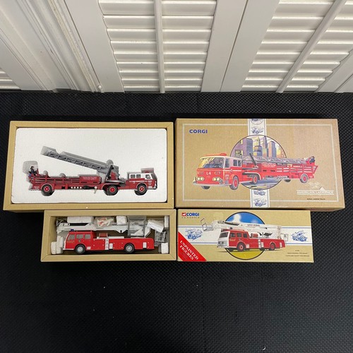 56 - A Pair Of Corgi Die Cast Fire Engines. Including:
 - Corgi American Lafrance Aerial Ladder Truck Cen... 