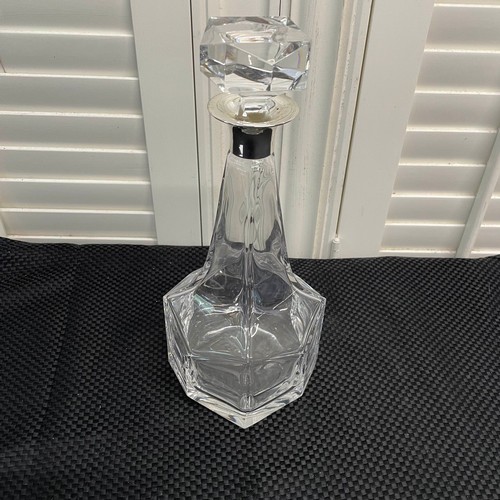 Lot 23        