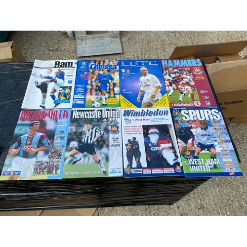 339 - Collection of various football programmes as shown Mainly West Ham FC
39 in total