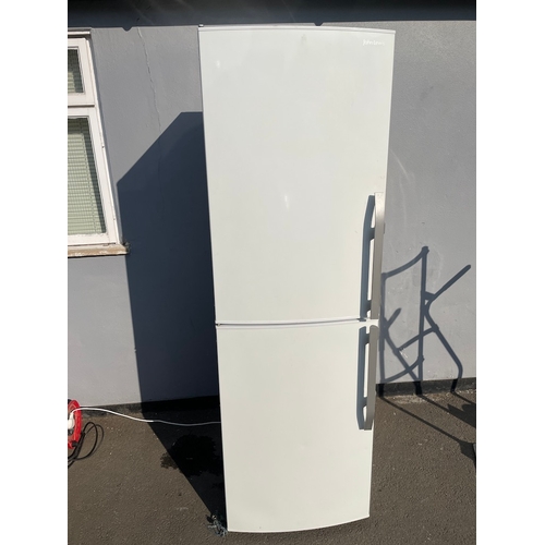 354 - Working John Lewis Fridge Freezer 
184cm x 66cm x 60cm