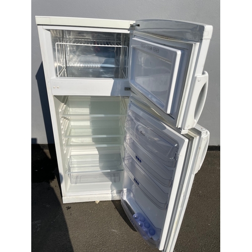 356 - Working Fridge Freezer