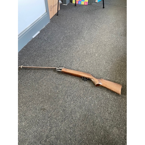 78 - Vintage Hungarian Made LG 527 Air Rifle