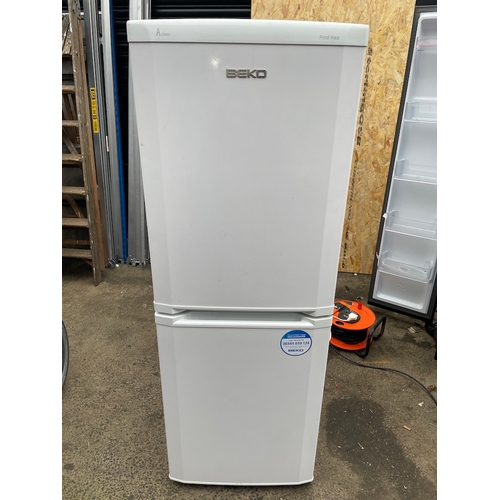 339 - Working Beko Fridge Freezer