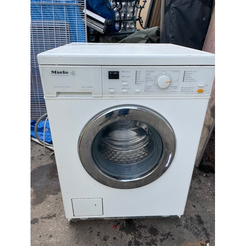 364 - Miele Honey Comb Care W2240 Washing Machine - untested